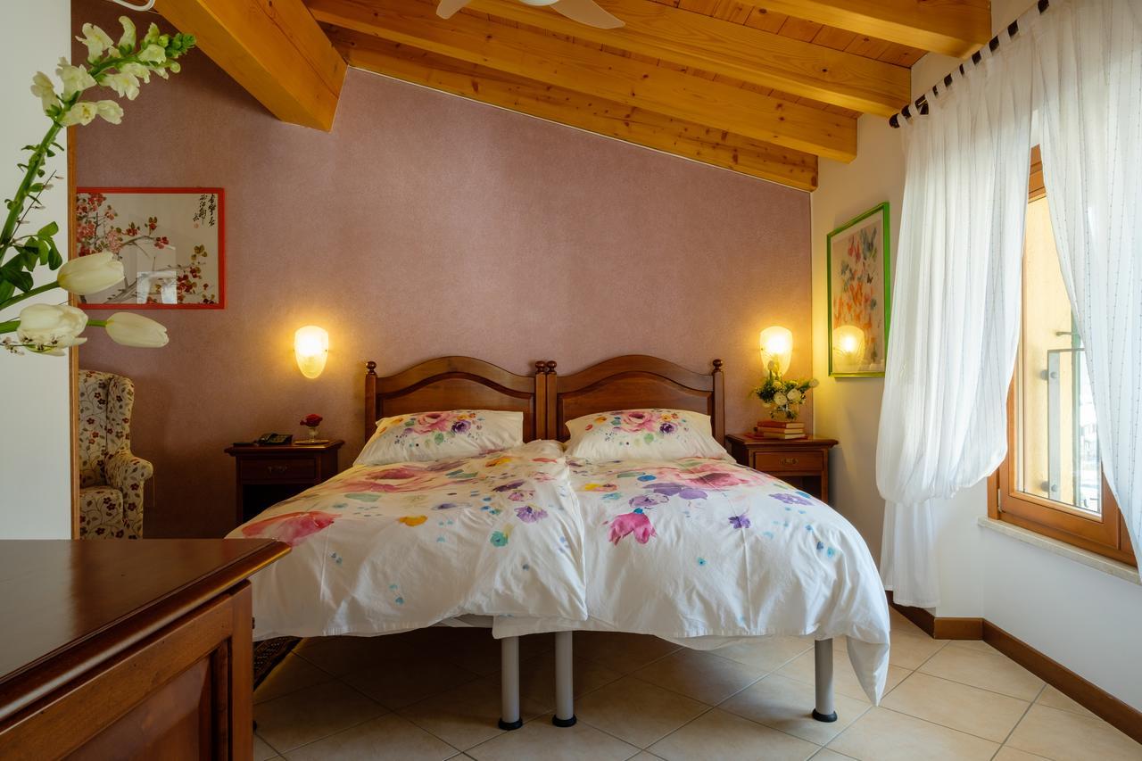 Hotel Tre Punte Gargnano Luaran gambar