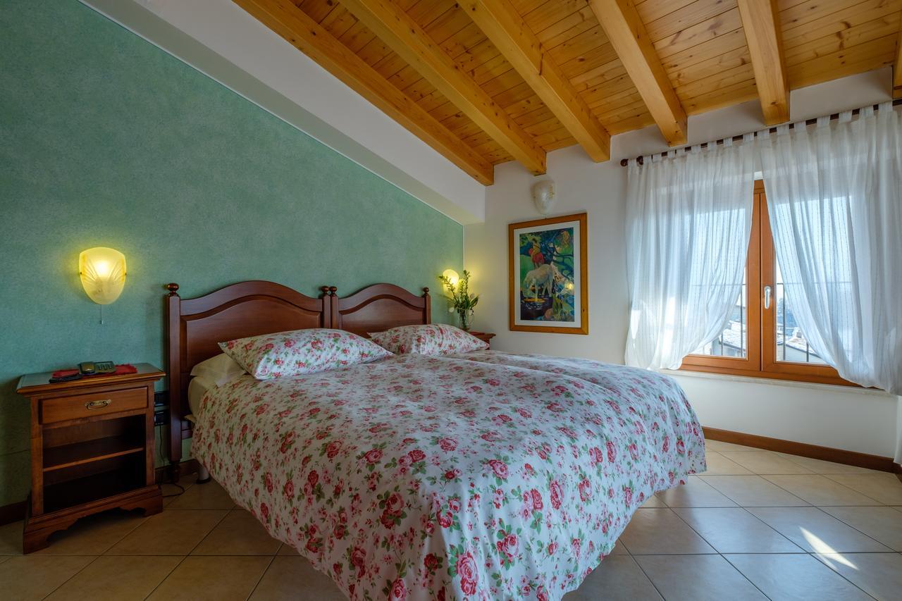 Hotel Tre Punte Gargnano Luaran gambar